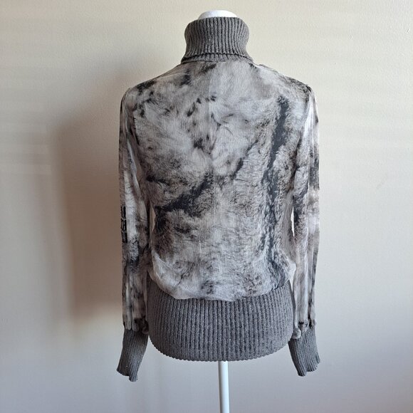 Tricot Chic Grey Silver Turtleneck Silk Wool Sweater Top Size US 8 / S - M - Picture 5 of 16